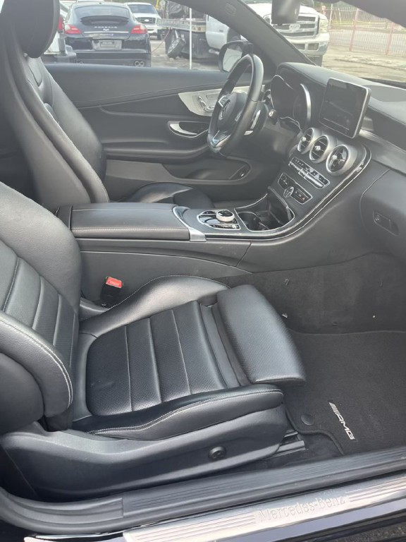 2017 Mercedes-Benz C-Class Image 11