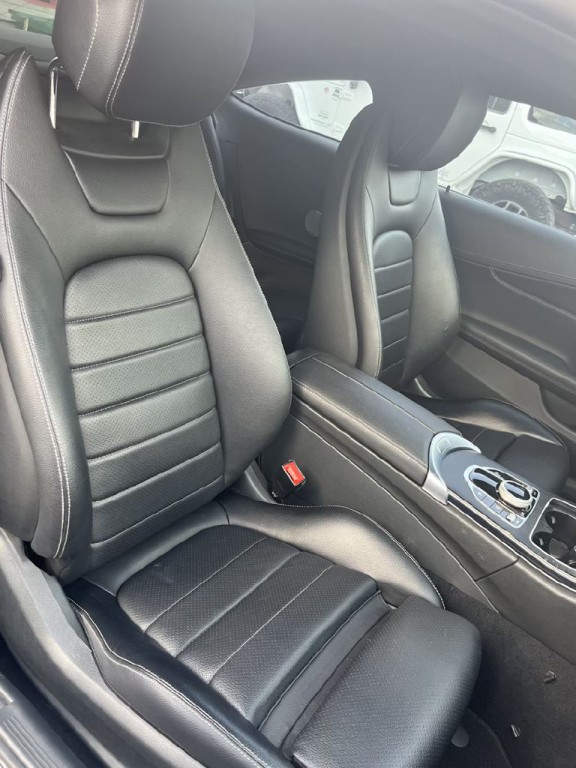 2017 Mercedes-Benz C-Class Image 14
