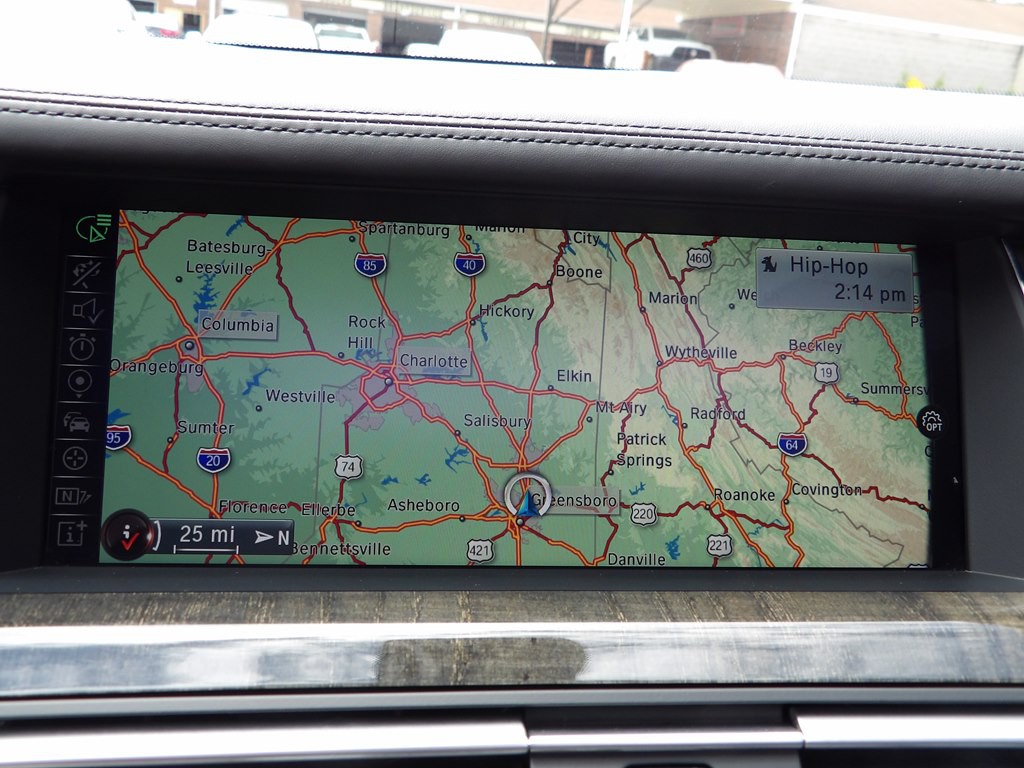 2015 BMW 7 Series Image 21