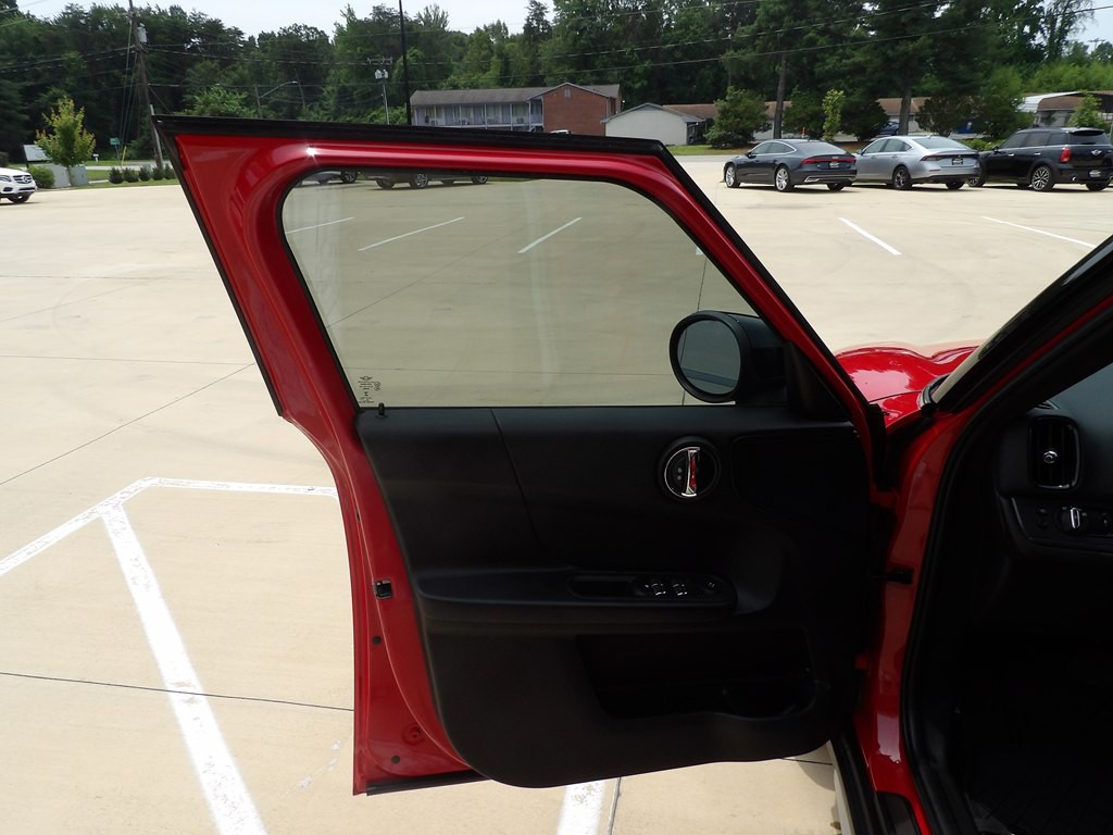 2021 MINI Cooper Image 9