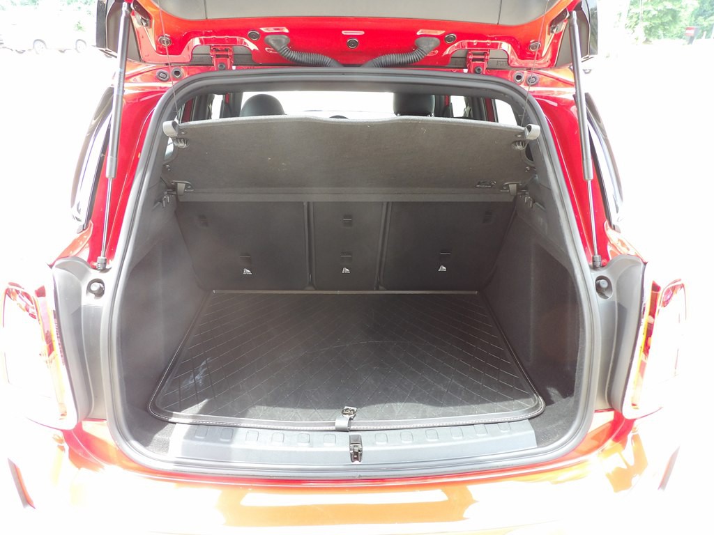 2021 MINI Cooper Image 35