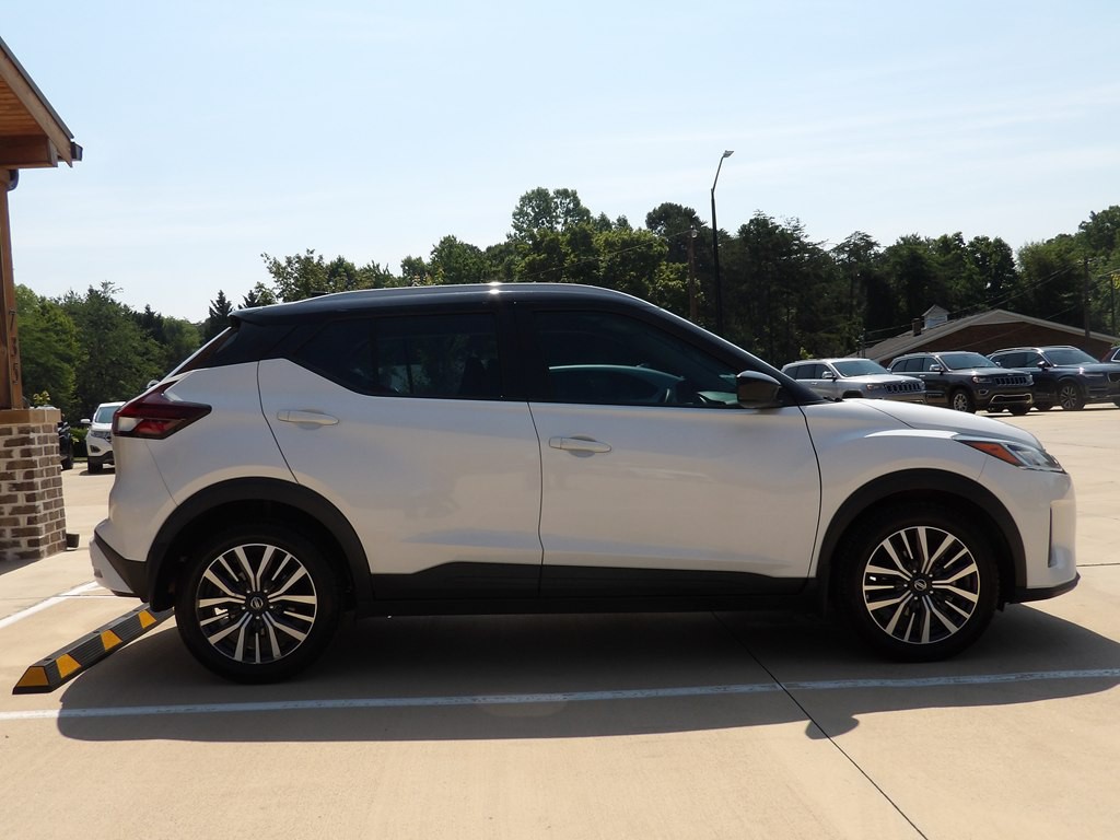2021 Nissan Kicks Image 6