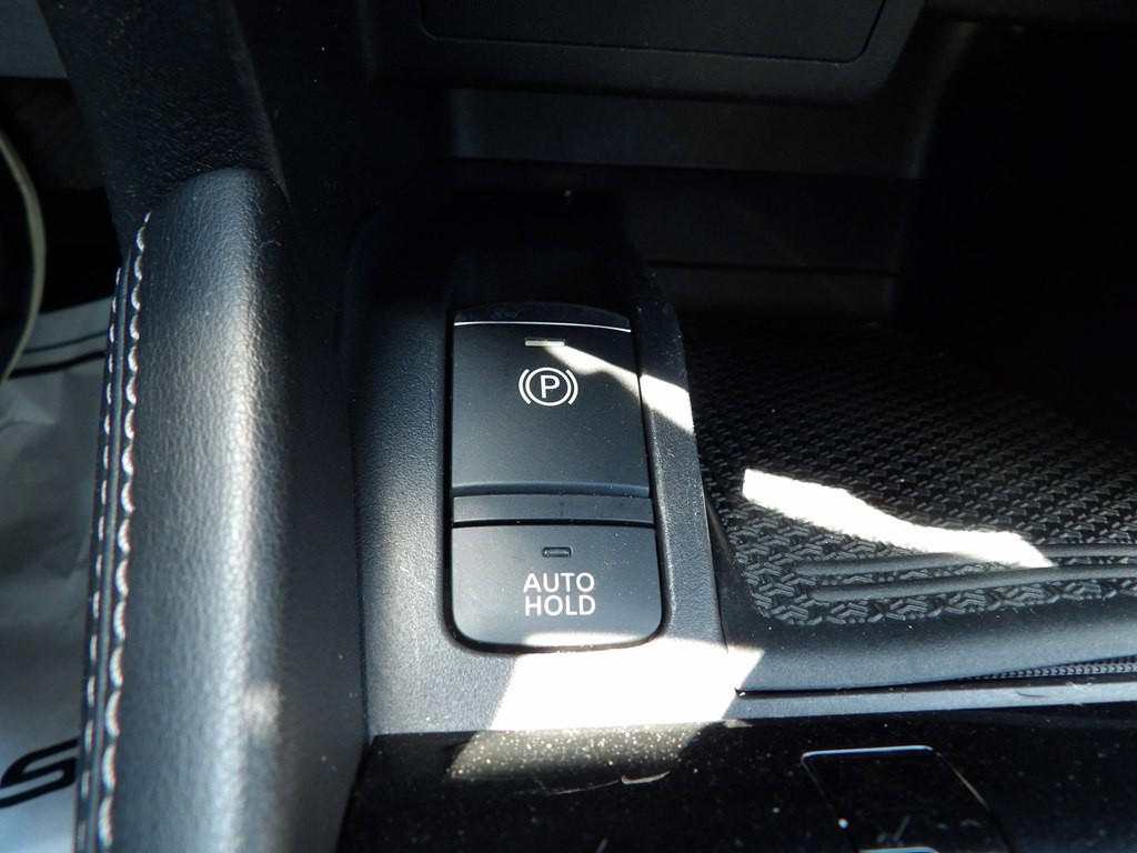 2021 Nissan Kicks Image 22