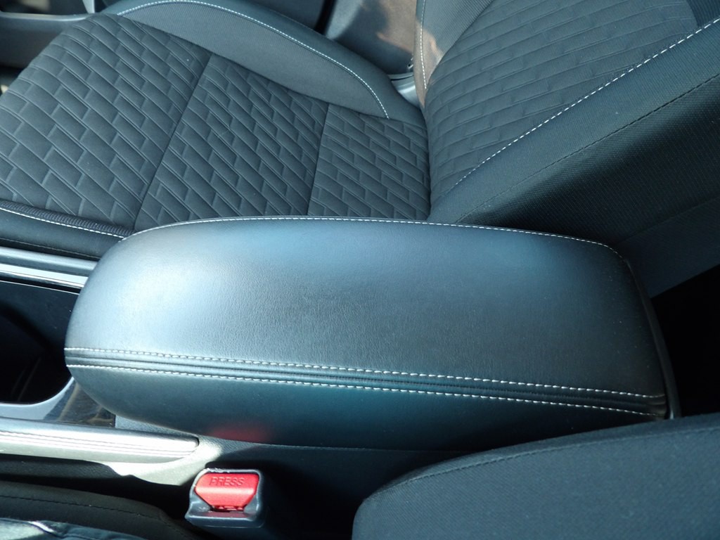 2021 Nissan Kicks Image 24