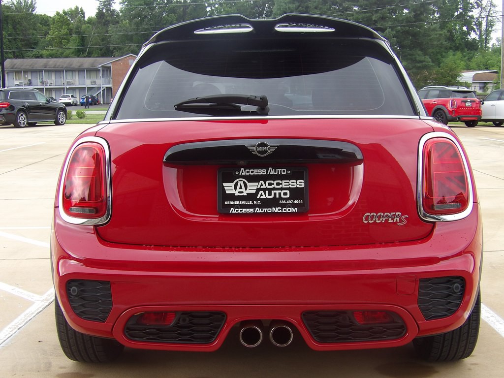 2019 MINI Cooper Image 4