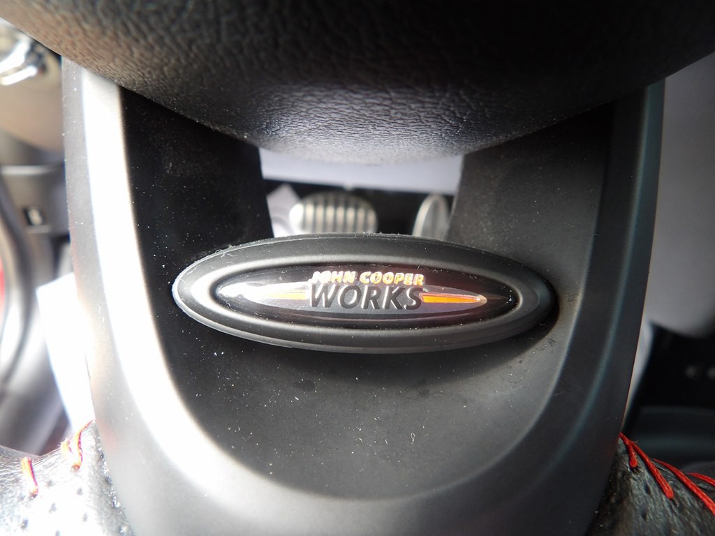 2019 MINI Cooper Image 18