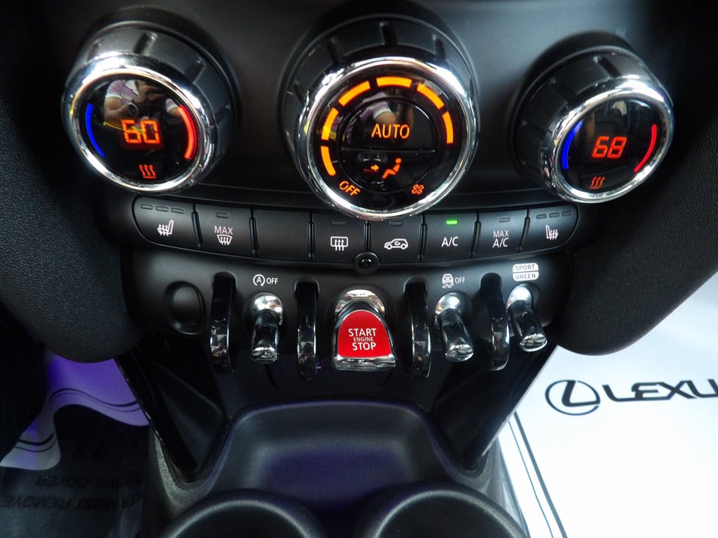 2019 MINI Cooper Image 25