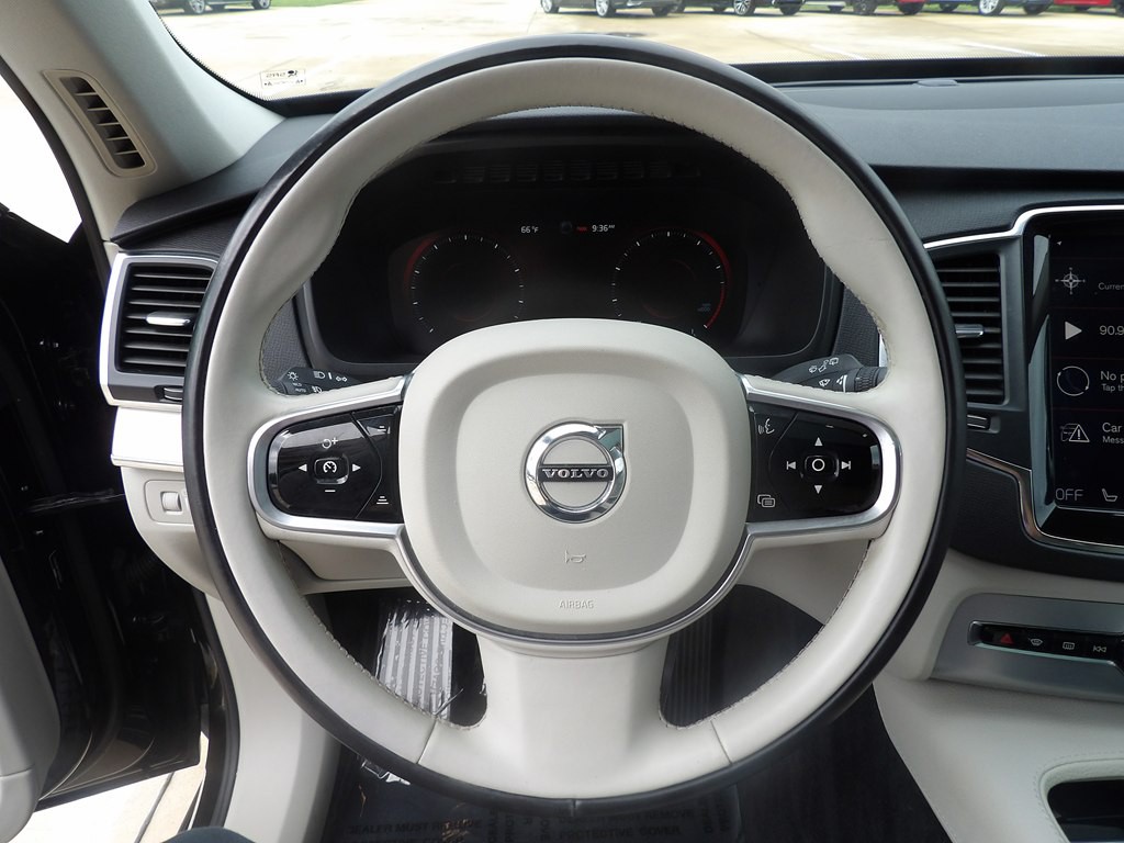 2017 Volvo XC90 Image 14