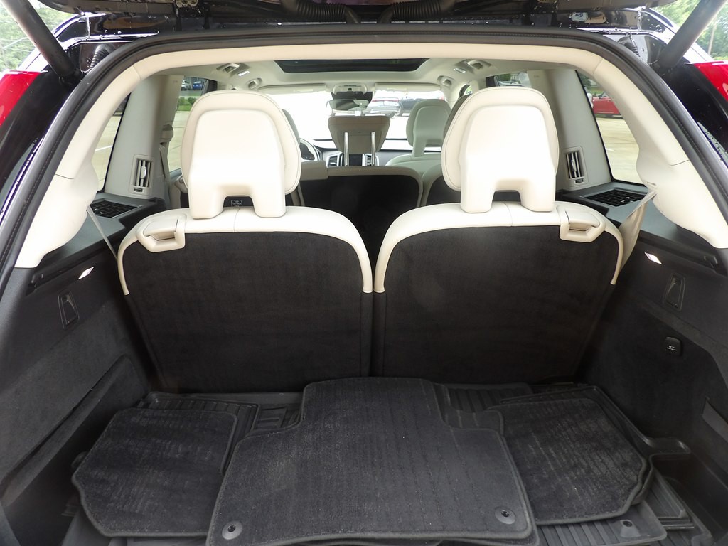2017 Volvo XC90 Image 30