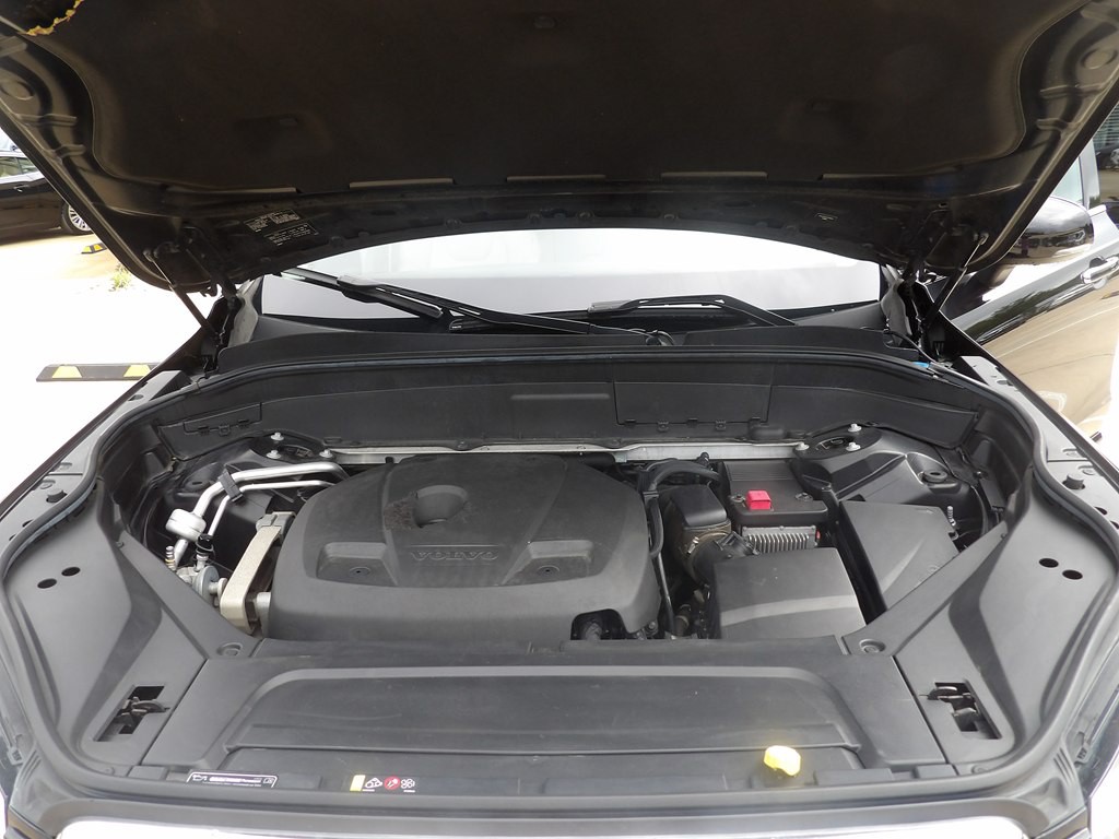 2017 Volvo XC90 Image 34