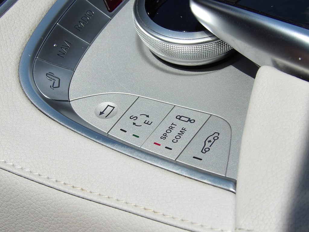 2015 Mercedes-Benz S-Class Image 31