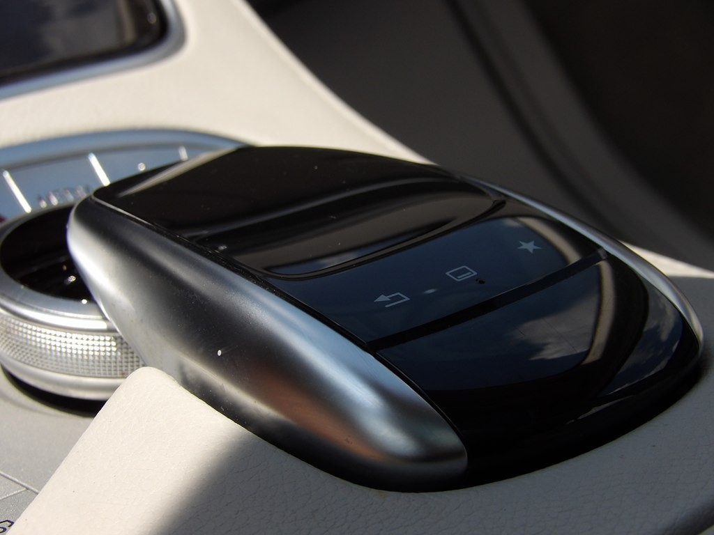 2015 Mercedes-Benz S-Class Image 34