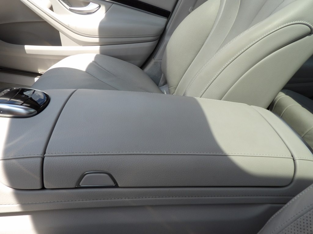 2015 Mercedes-Benz S-Class Image 35
