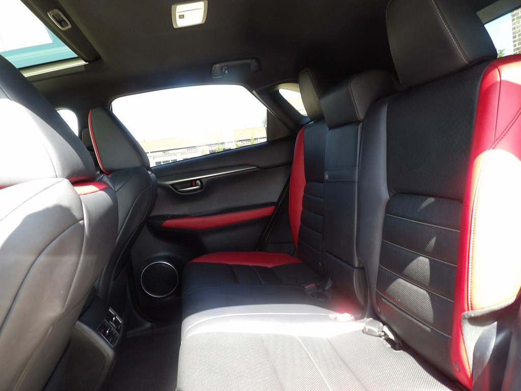 2019 Lexus NX 300 Image 32