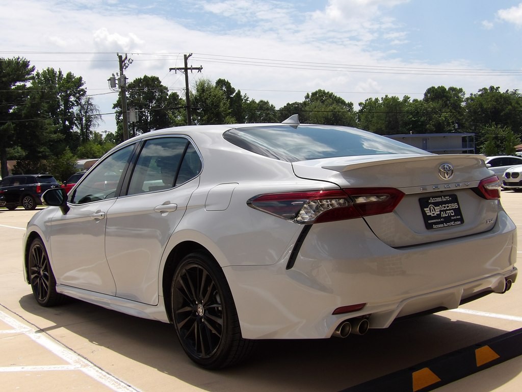 2023 Toyota Camry Image 3