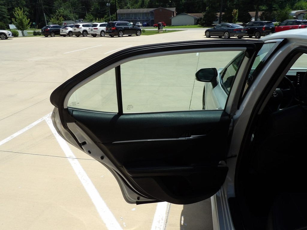 2023 Toyota Camry Image 29