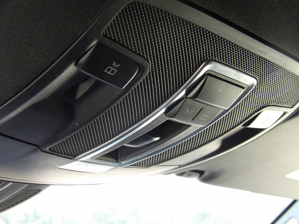 2019 Mercedes-Benz GLS-Class Image 31