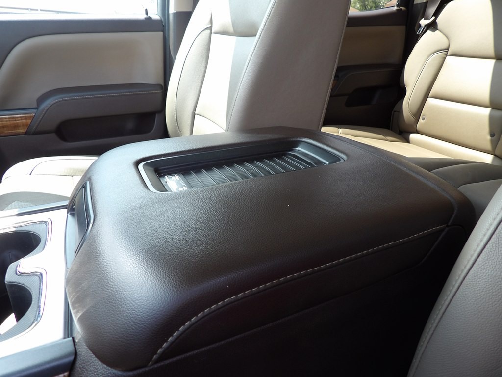 2018 GMC Sierra Image 30