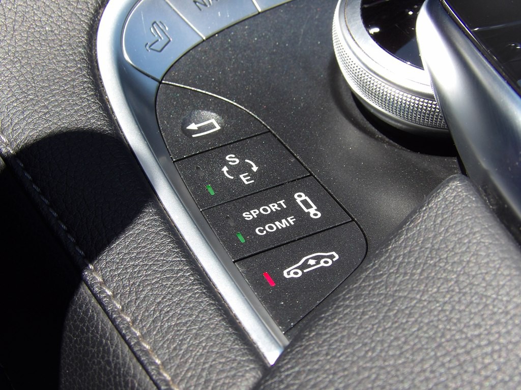 2015 Mercedes-Benz S-Class Image 26