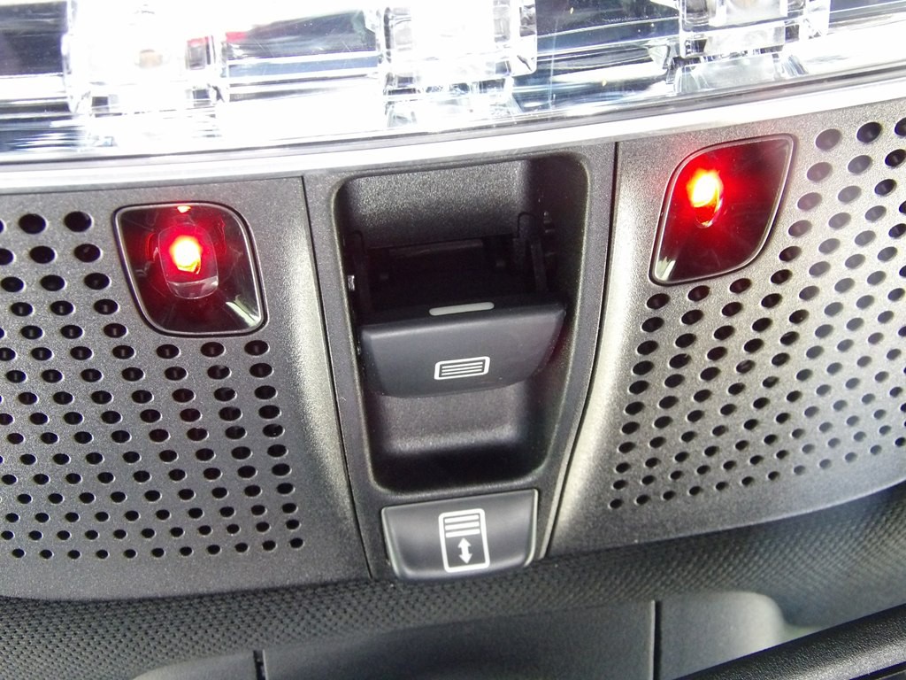 2015 Mercedes-Benz S-Class Image 27