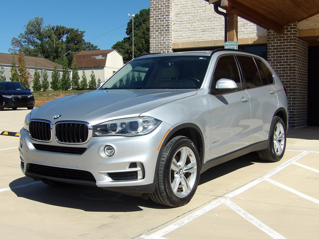 2015 BMW X5 Image 1