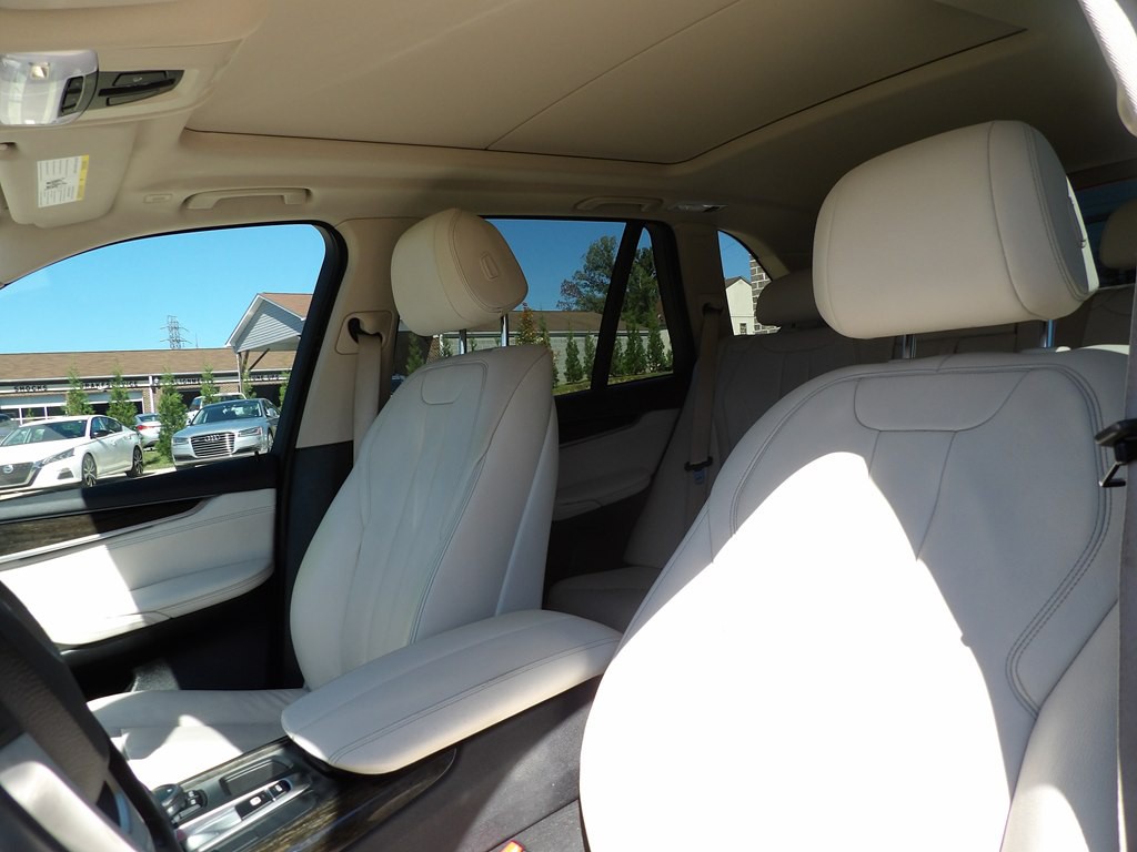 2015 BMW X5 Image 14