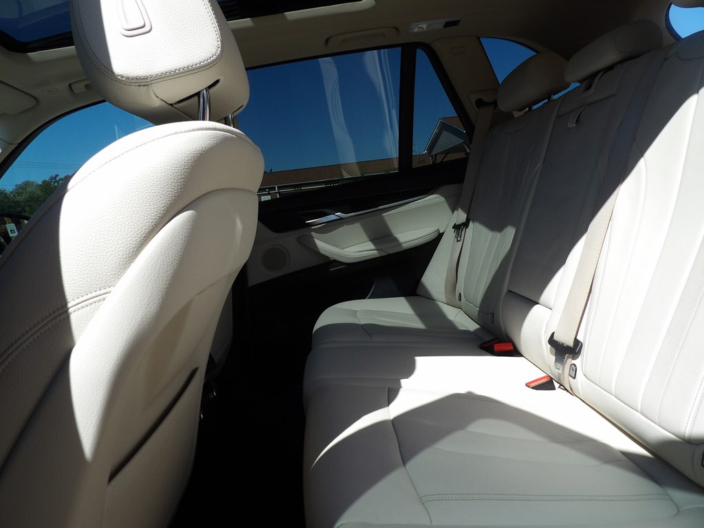 2015 BMW X5 Image 30