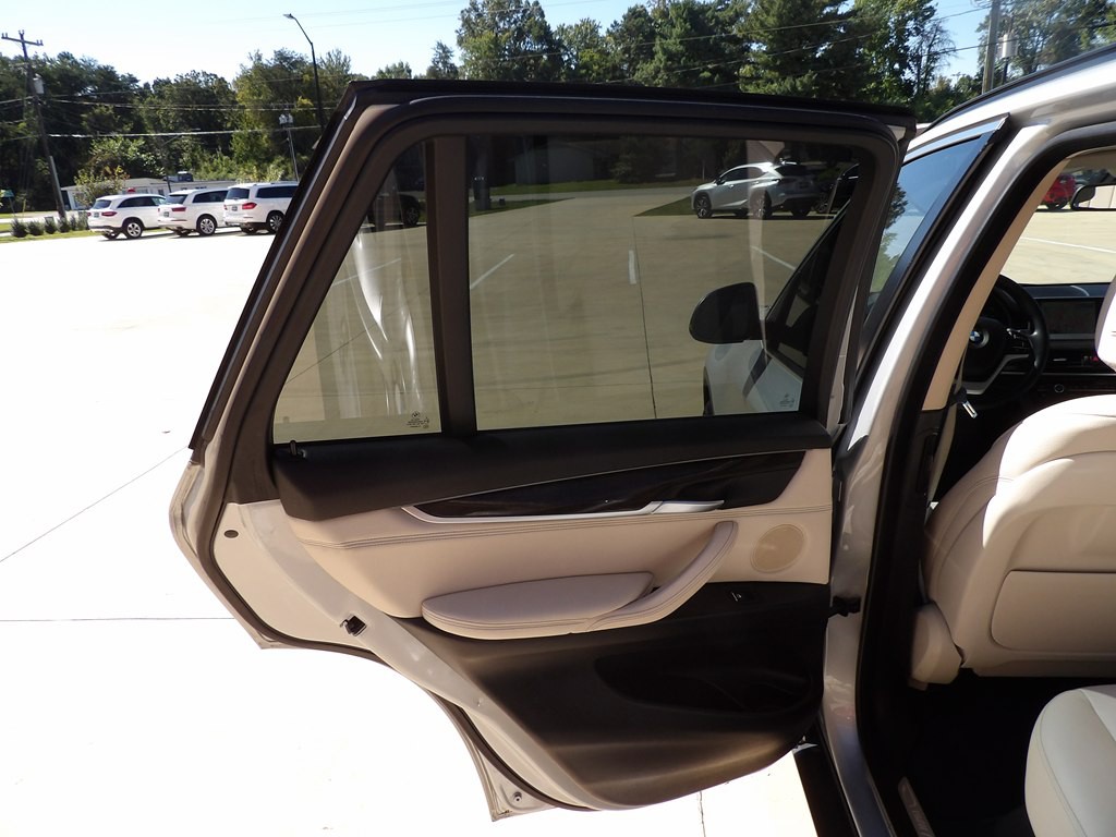 2015 BMW X5 Image 36