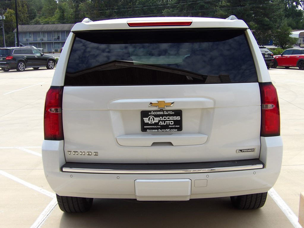 2017 Chevrolet Tahoe Image 4