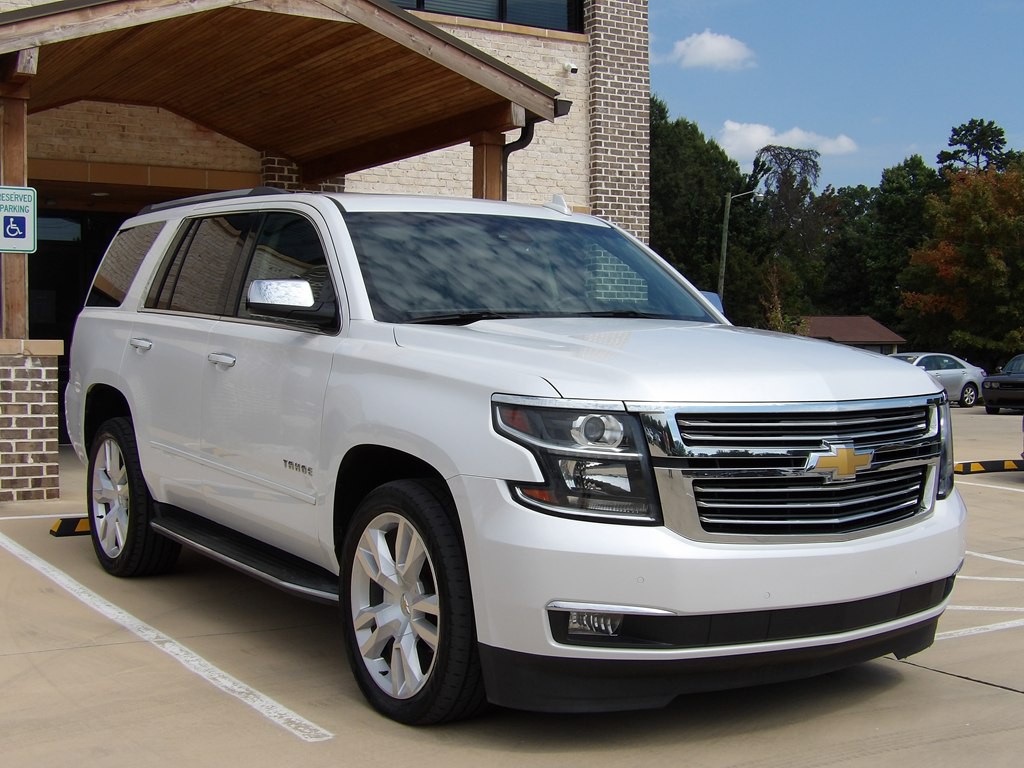 2017 Chevrolet Tahoe Image 7