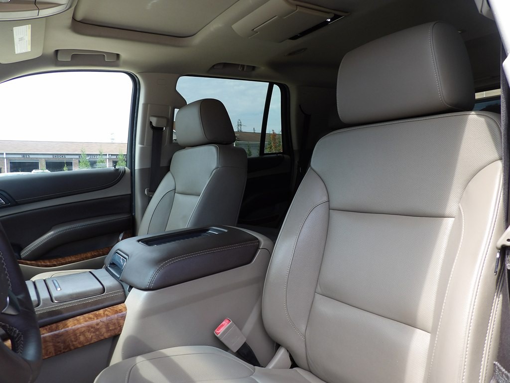 2017 Chevrolet Tahoe Image 14