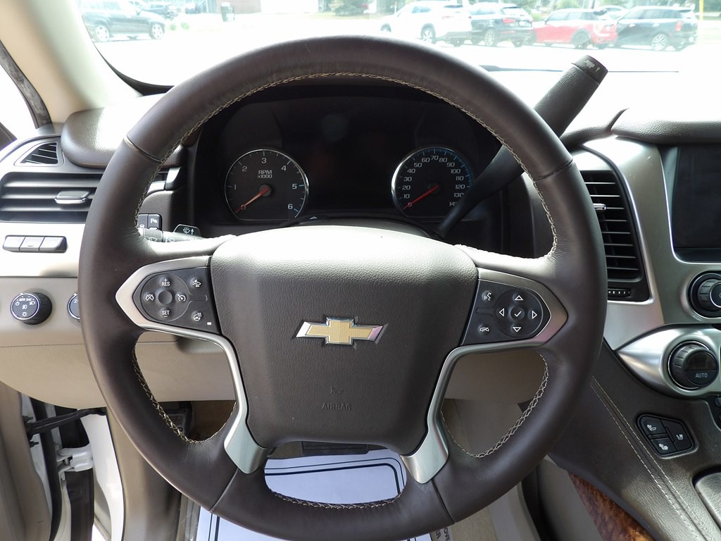 2017 Chevrolet Tahoe Image 16