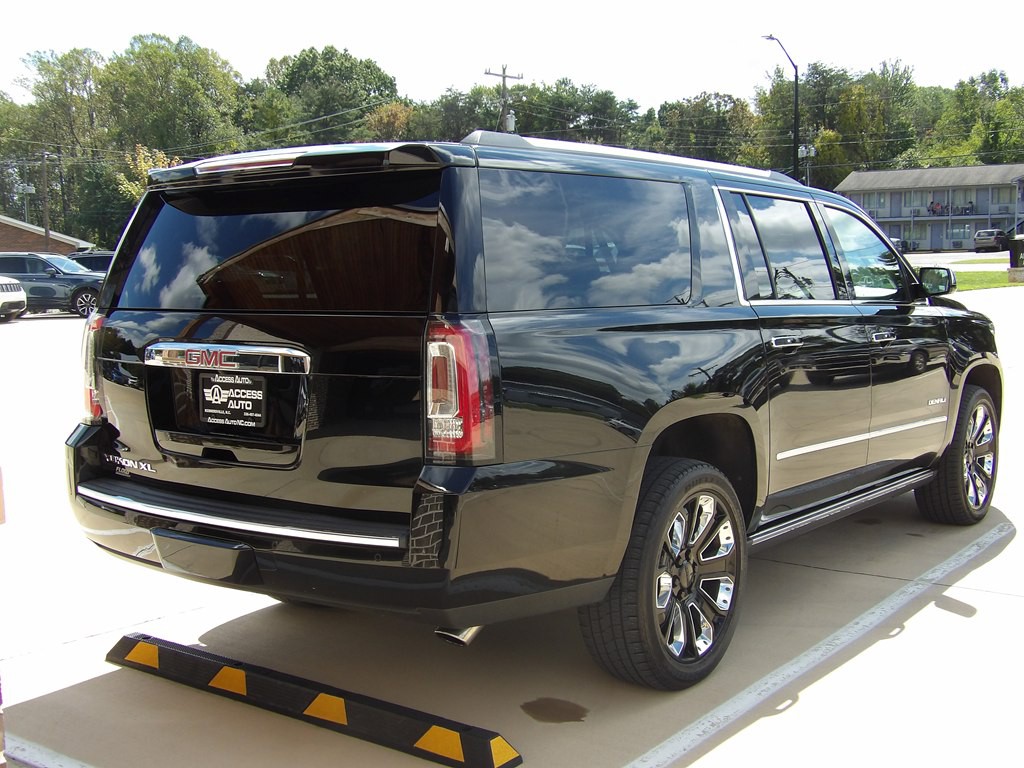 2019 GMC Yukon Image 5