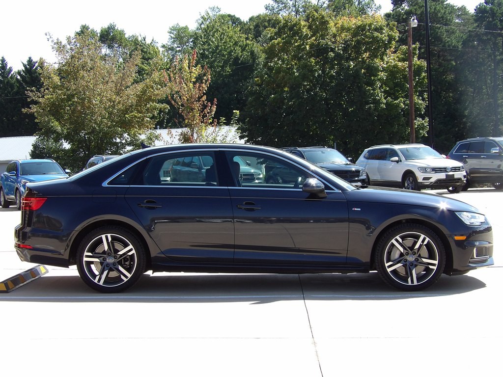 2017 Audi A4 Image 6