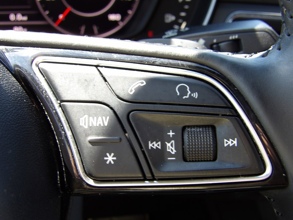 2017 Audi A4 Image 23