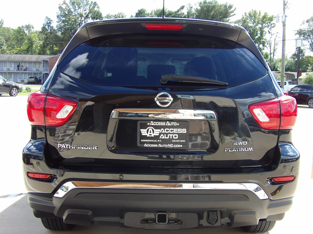 2018 Nissan Pathfinder Image 4