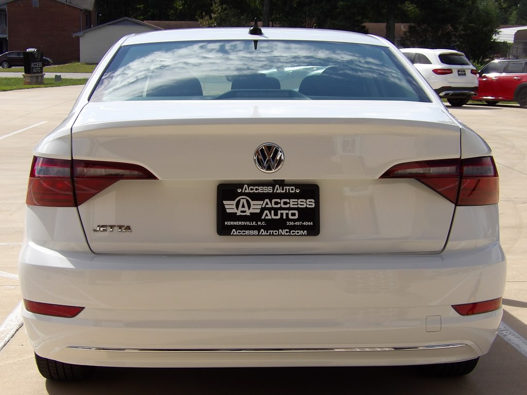 2024 Volkswagen Jetta Image 4