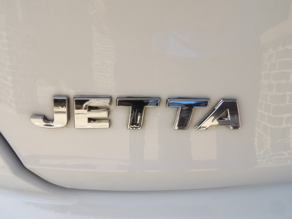 2024 Volkswagen Jetta Image 33