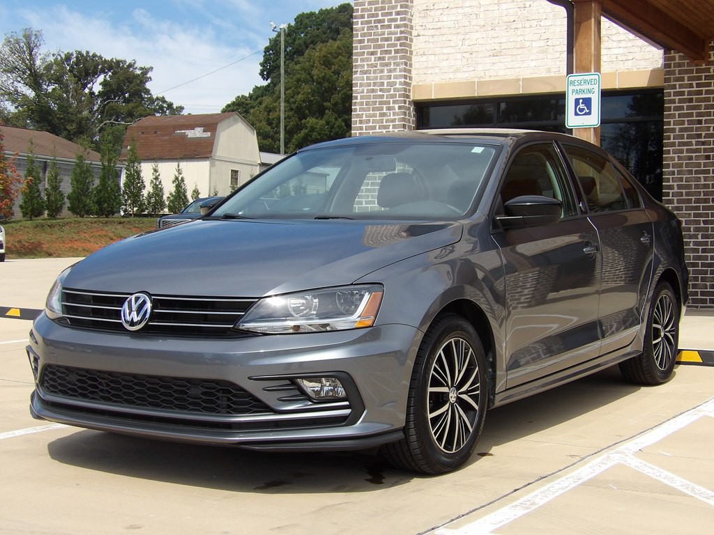 2018 Volkswagen Jetta Image 1
