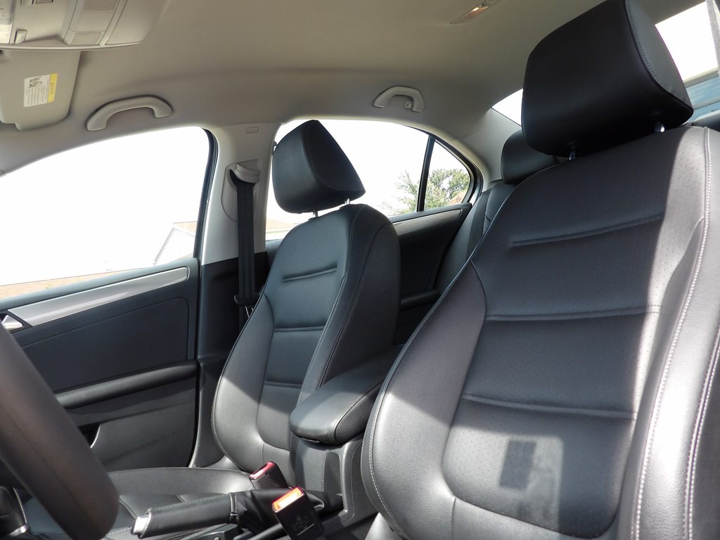 2018 Volkswagen Jetta Image 13