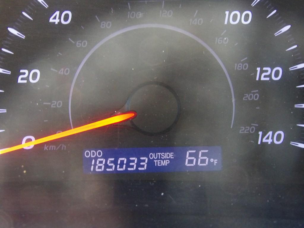2011 Toyota Camry Image 16