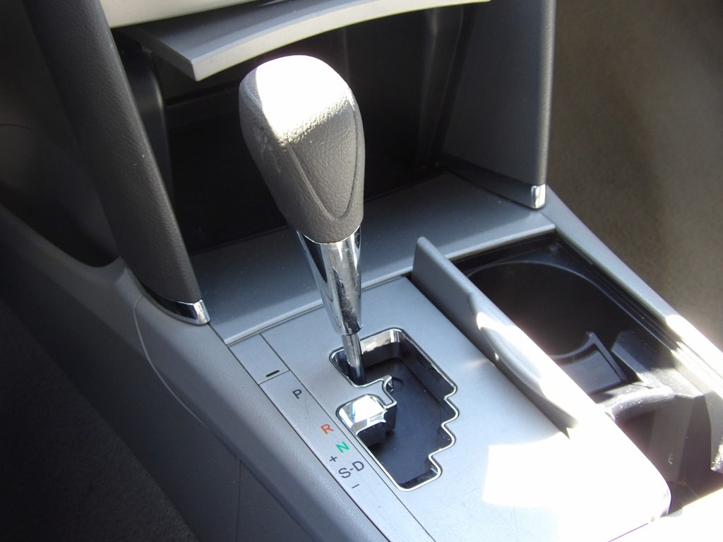 2011 Toyota Camry Image 21
