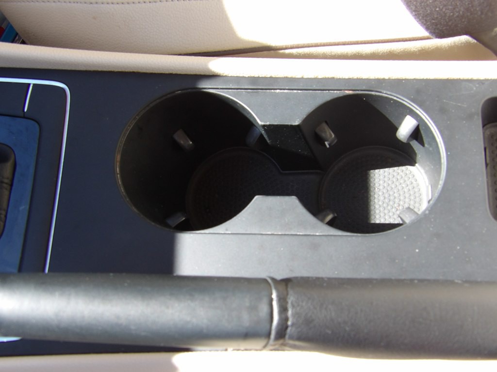 2017 Volkswagen Passat Image 28