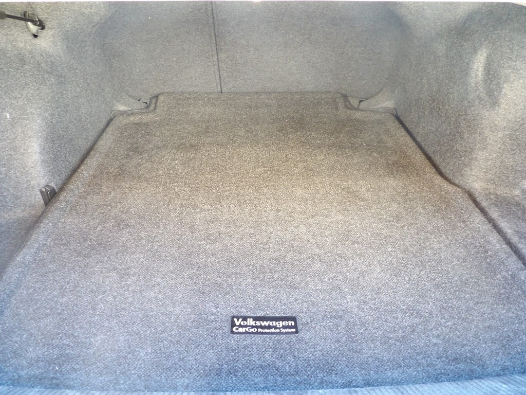 2017 Volkswagen Passat Image 31