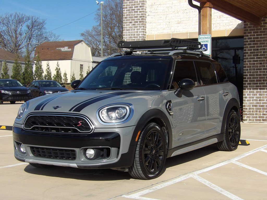 2019 MINI Cooper Image 1