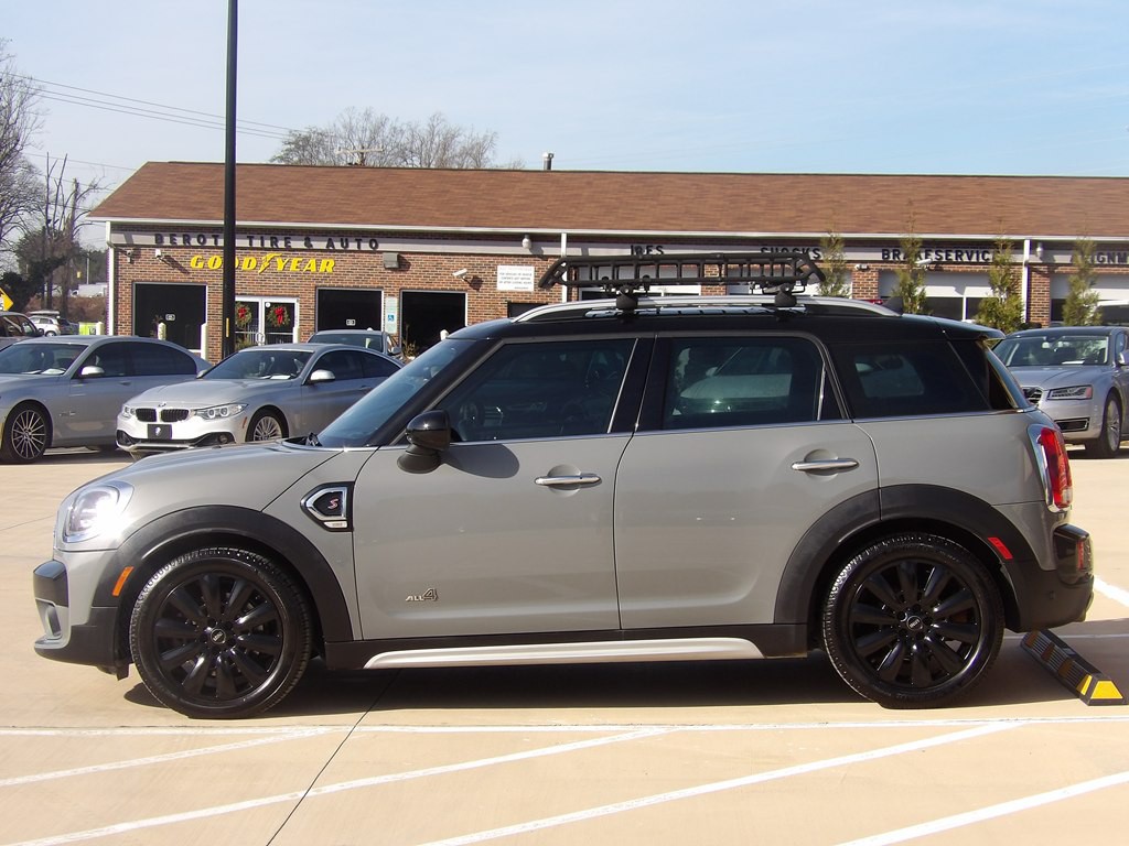 2019 MINI Cooper Image 2