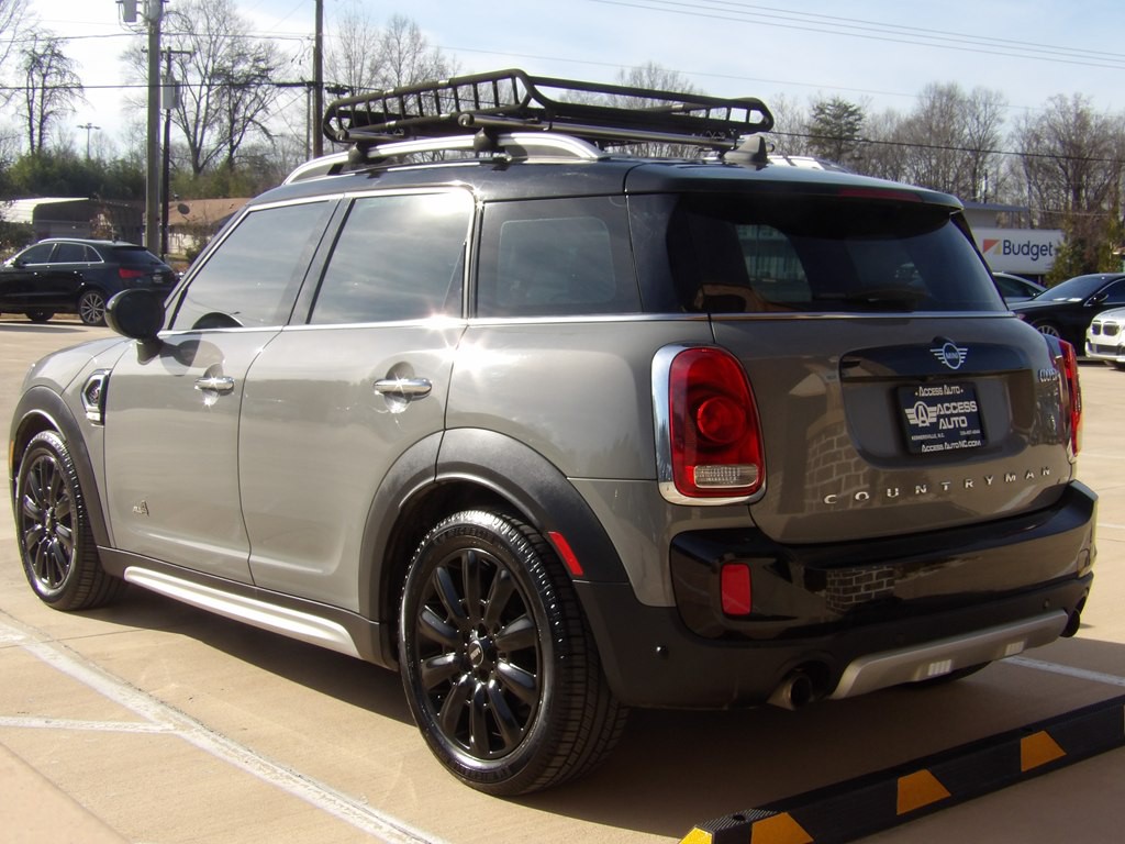 2019 MINI Cooper Image 3