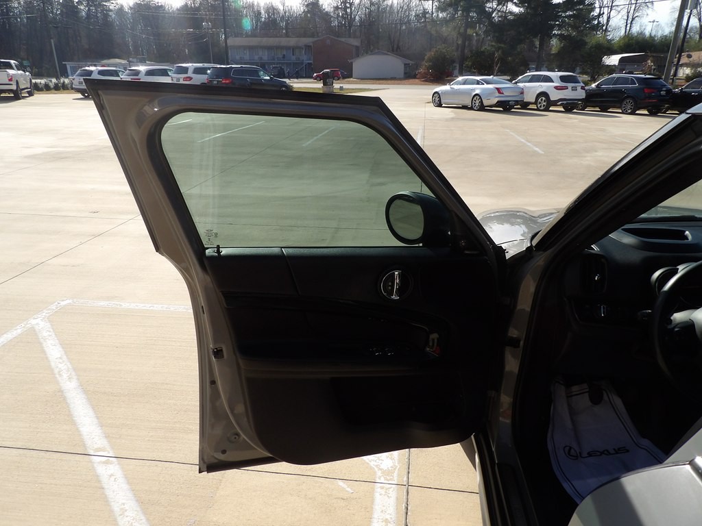 2019 MINI Cooper Image 9