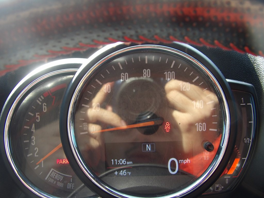 2019 MINI Cooper Image 18