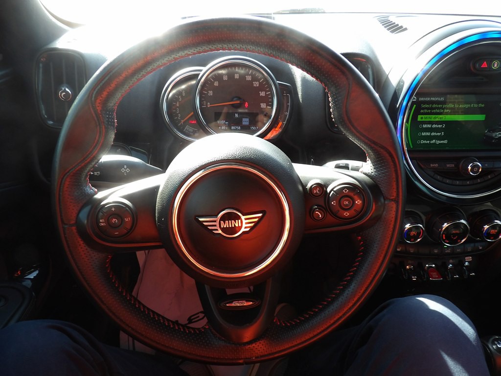2019 MINI Cooper Image 20